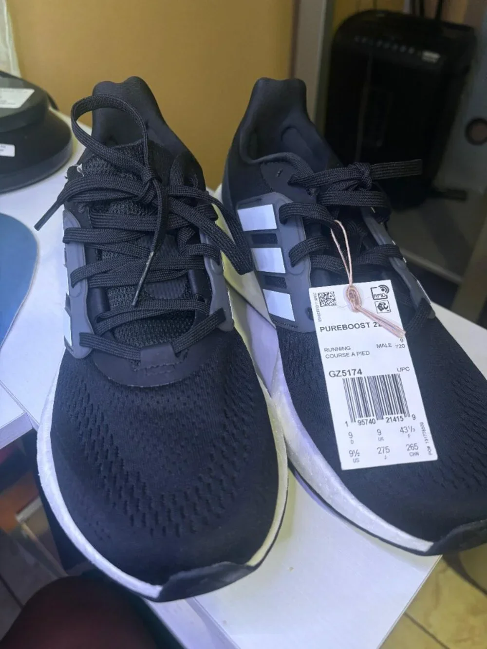 adidas PureBoost 22 'Black White' Size 9.5